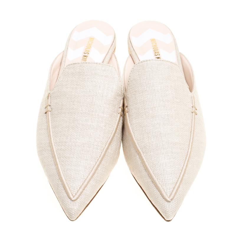 Nicholas Kirkwood Beige Canvas Beya Slide Loafers Size 40 In New Condition In Dubai, Al Qouz 2