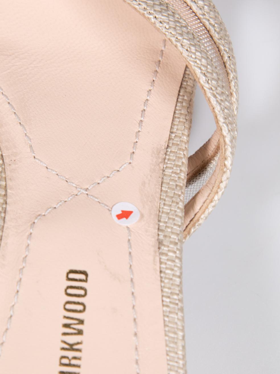 Nicholas Kirkwood Sandali con tacco in finta perla beige Taglia IT 36 in vendita 3