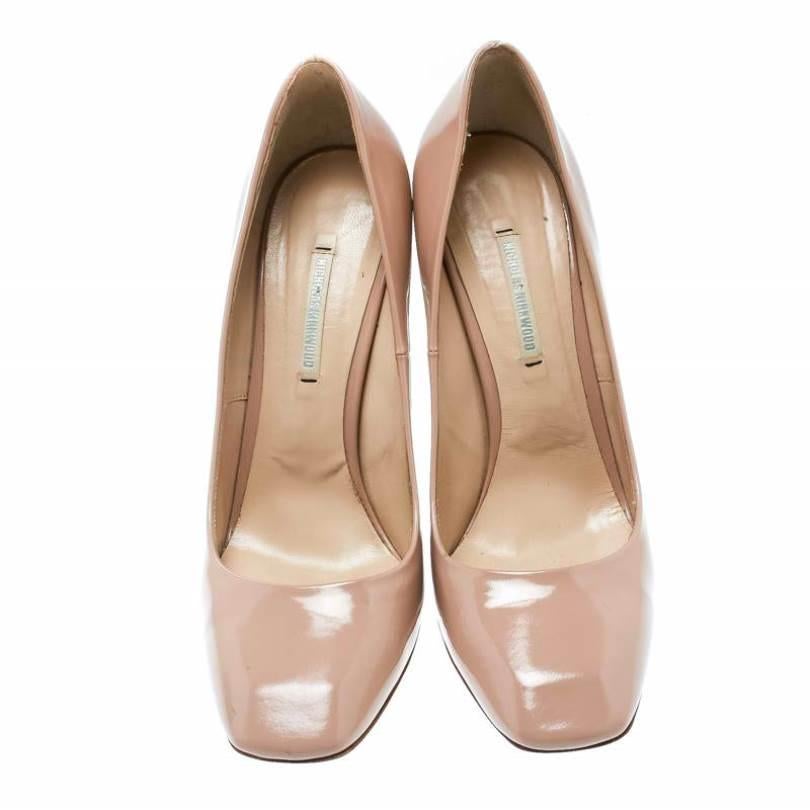 Add the pastel touch to your look in these patent leather pumps. Crafted by Nicholas Kirkwood, this pair of shoes is the perfect mix of comfort and style. They will give you elegance and confidence.

Includes: Extra Beige Tone Top Lifts, Original