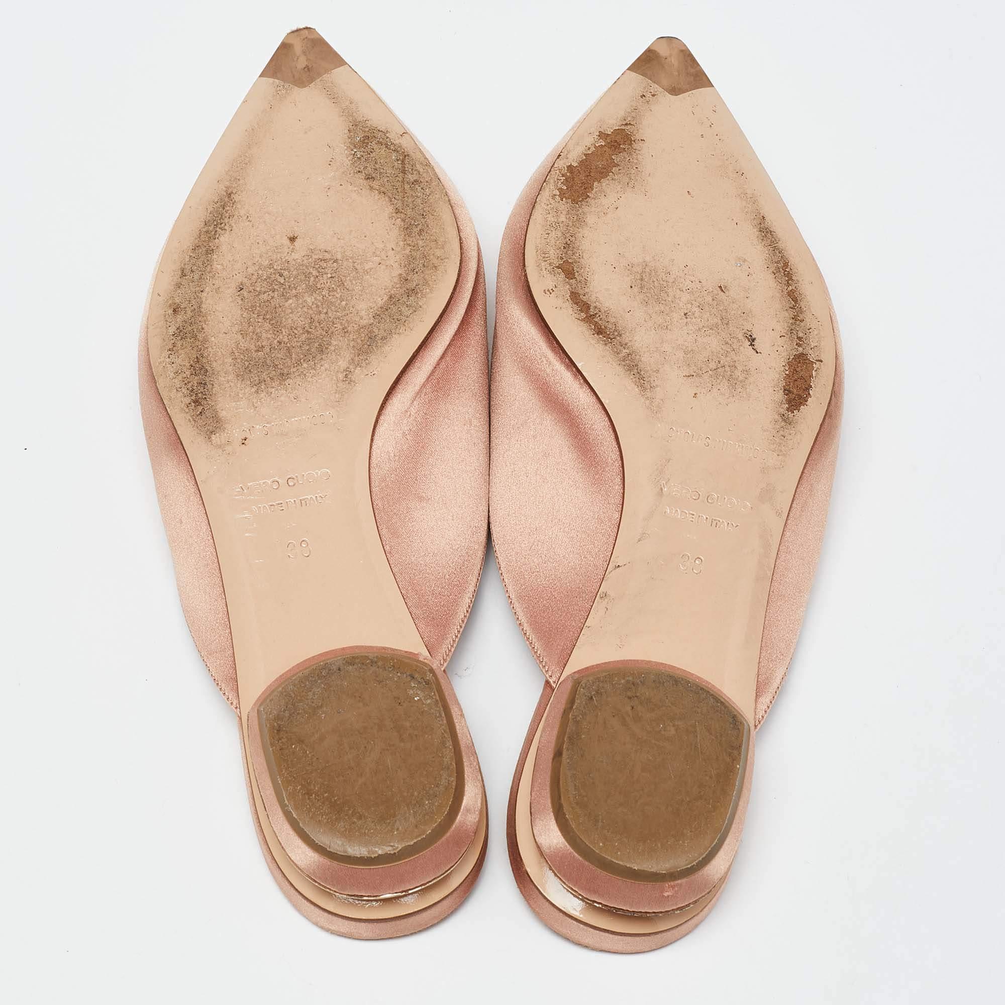 Nicholas Kirkwood Beige Satin Eden Crystals Embellished Flat Mules Size 38 For Sale 2