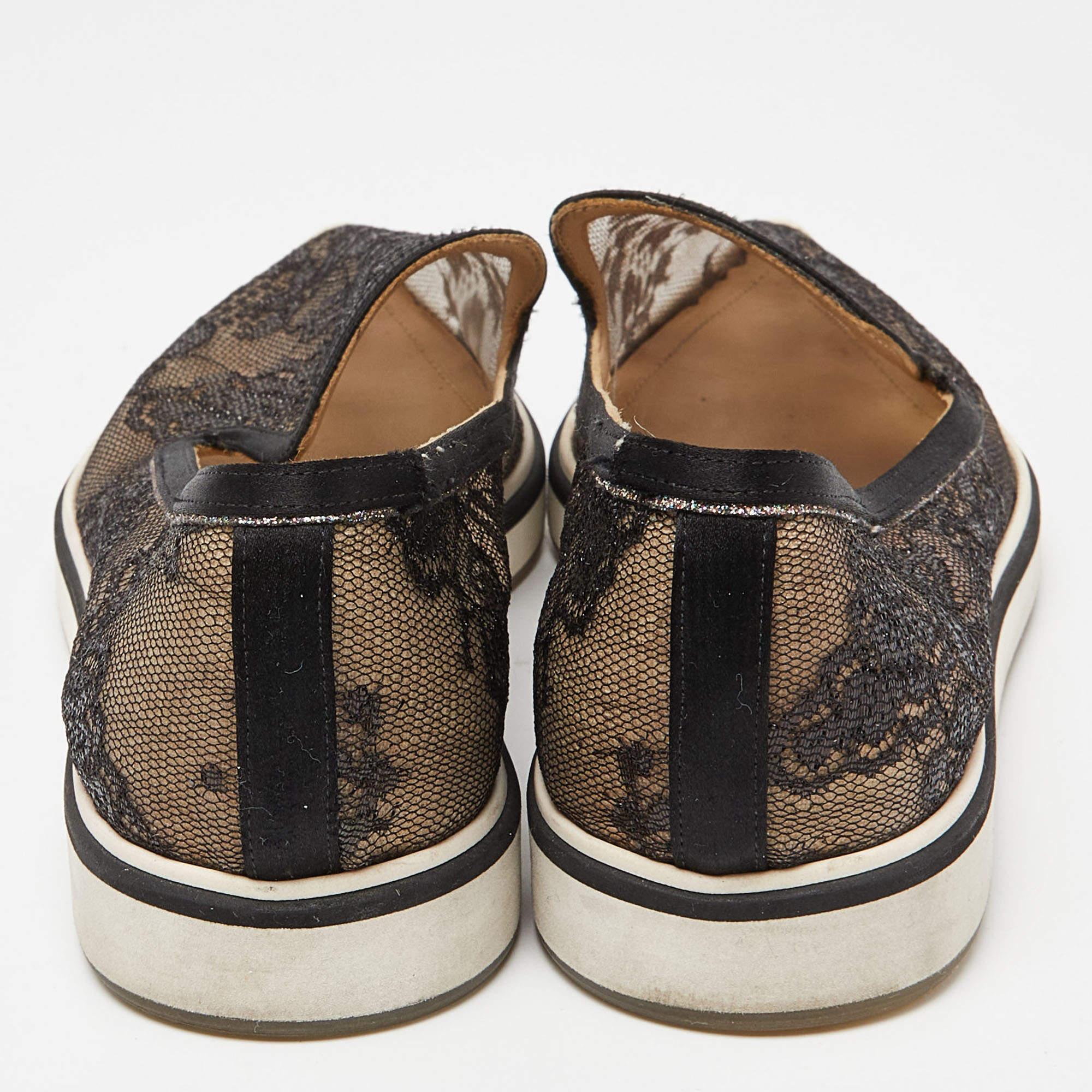 De las mujeres Nicholas Kirkwood Zapatilla de fumar con puntera afilada de encaje y malla negra Alona Talla 36.5 en venta