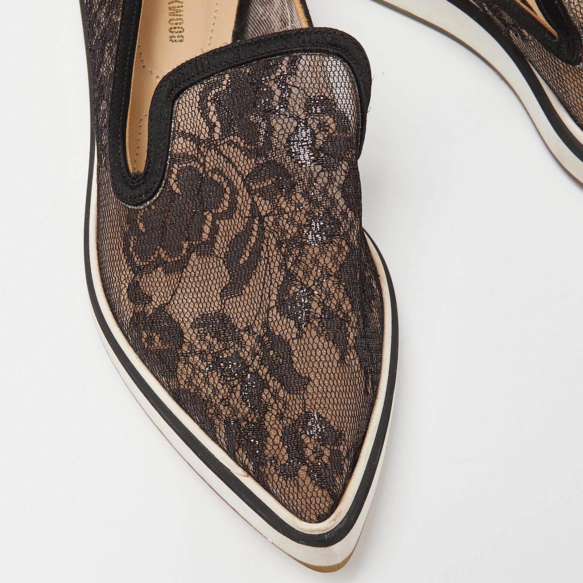 Nicholas Kirkwood Zapatilla de fumar con puntera afilada de encaje y malla negra Alona Talla 36.5 en venta 2