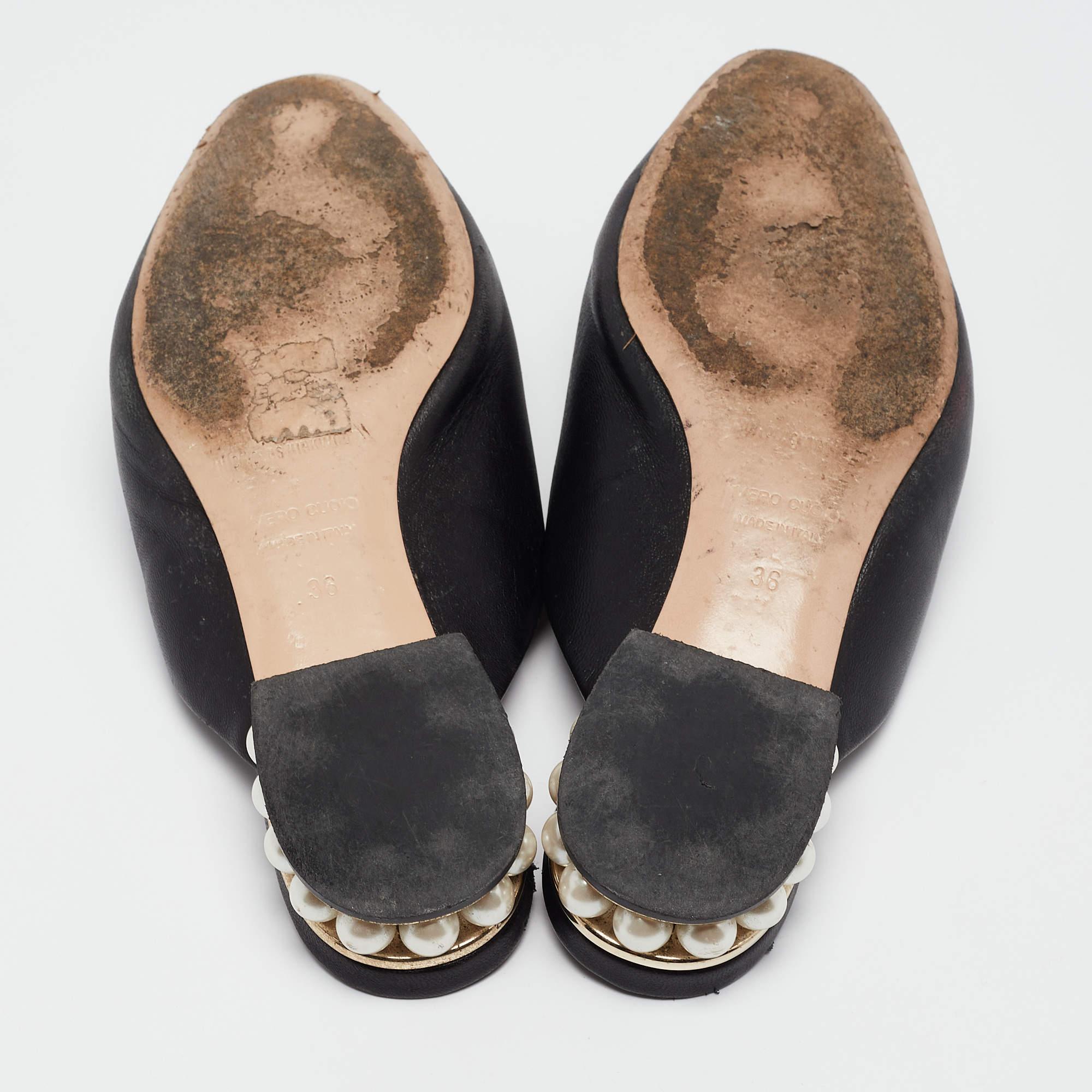 Nicholas Kirkwood Black Leather Casati Flat Mules Size 36 For Sale 2