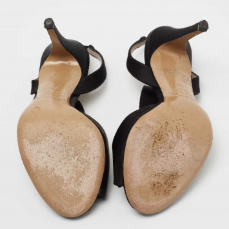 Nicholas Kirkwood Sandales à lanières de satin noir Taille 35 en vente 1