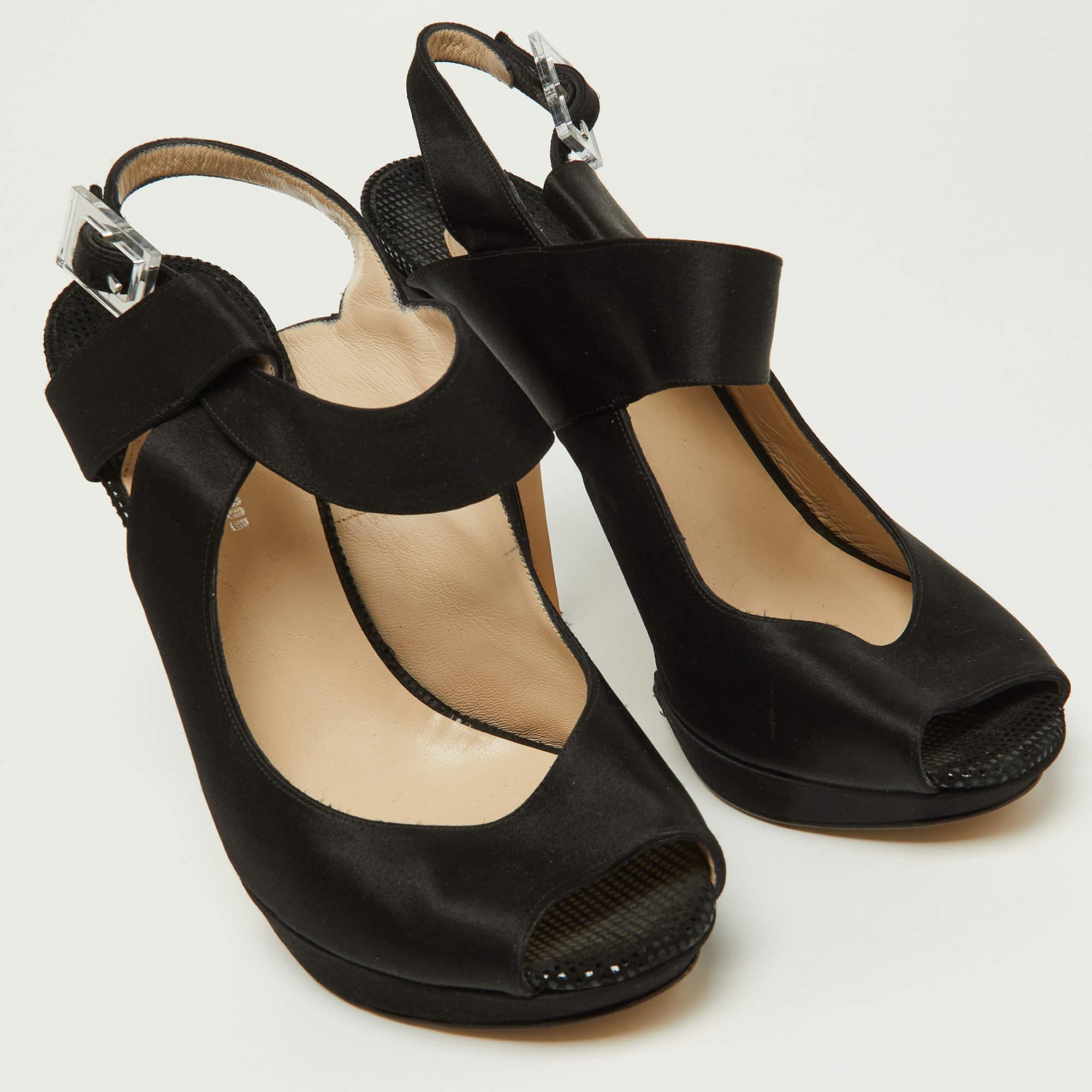 Nicholas Kirkwood - Sandales à plateforme à bout ouvert et bride à la cheville, noires, taille 38,5 Excellent état - En vente à Dubai, Al Qouz 2