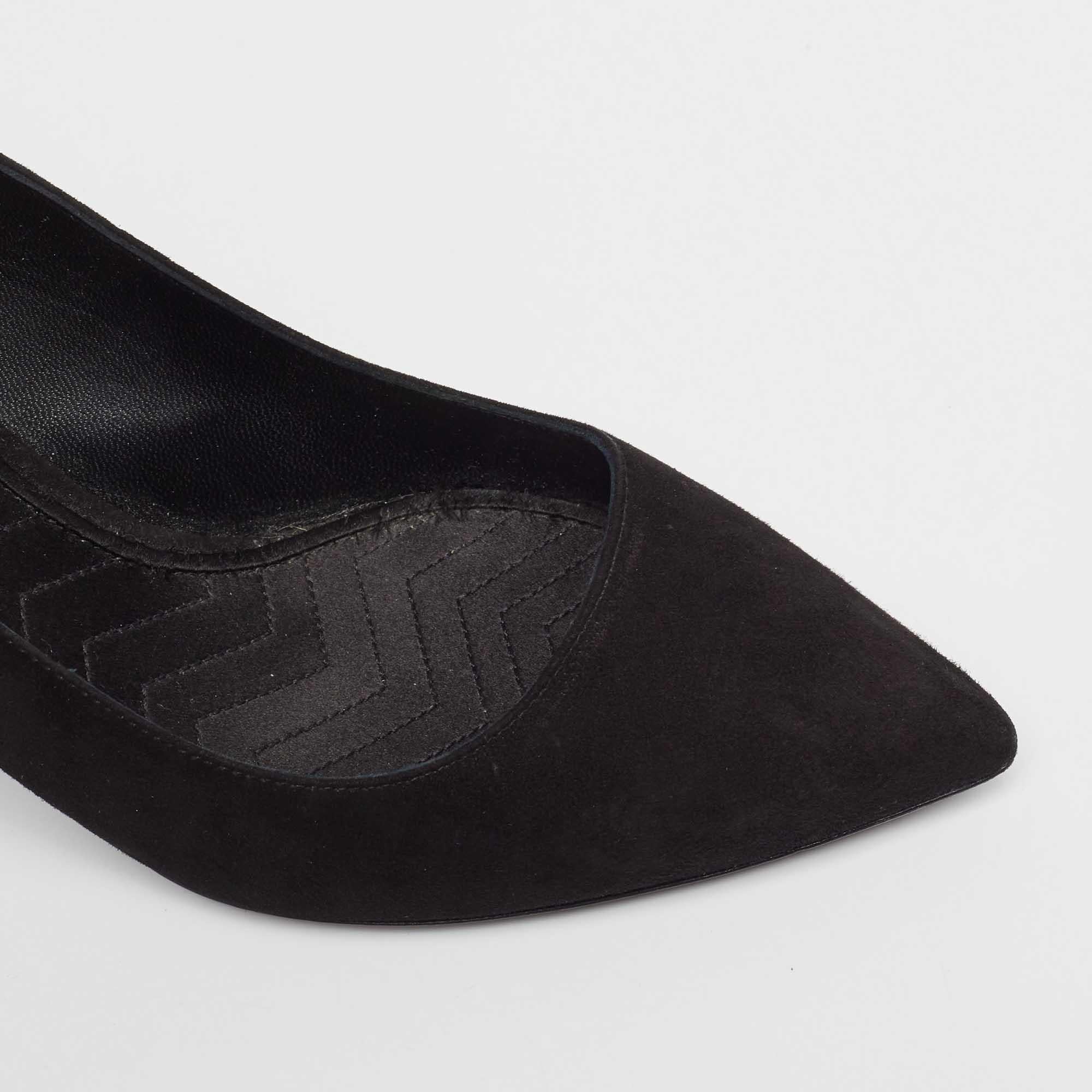 Nicholas Kirkwood Black Suede Faux Pearl Detail Pumps Size 38 For Sale 3