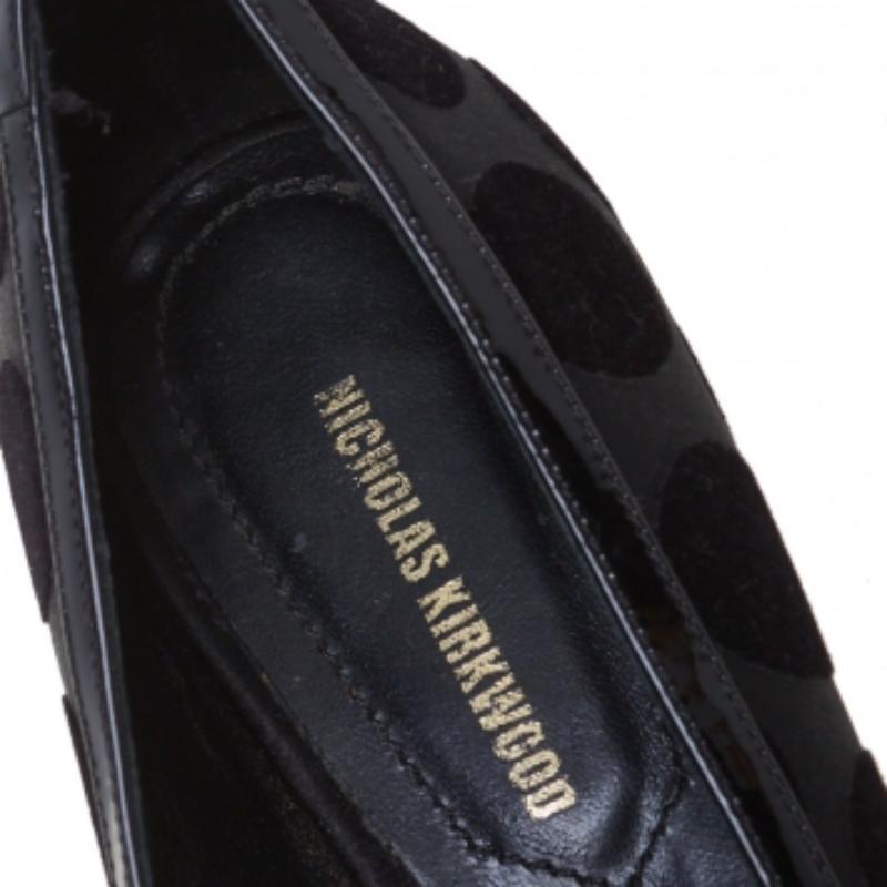 Nicholas Kirkwood Black Velvet And Patent Leather Pointed Toe Flats Size 36 For Sale 1