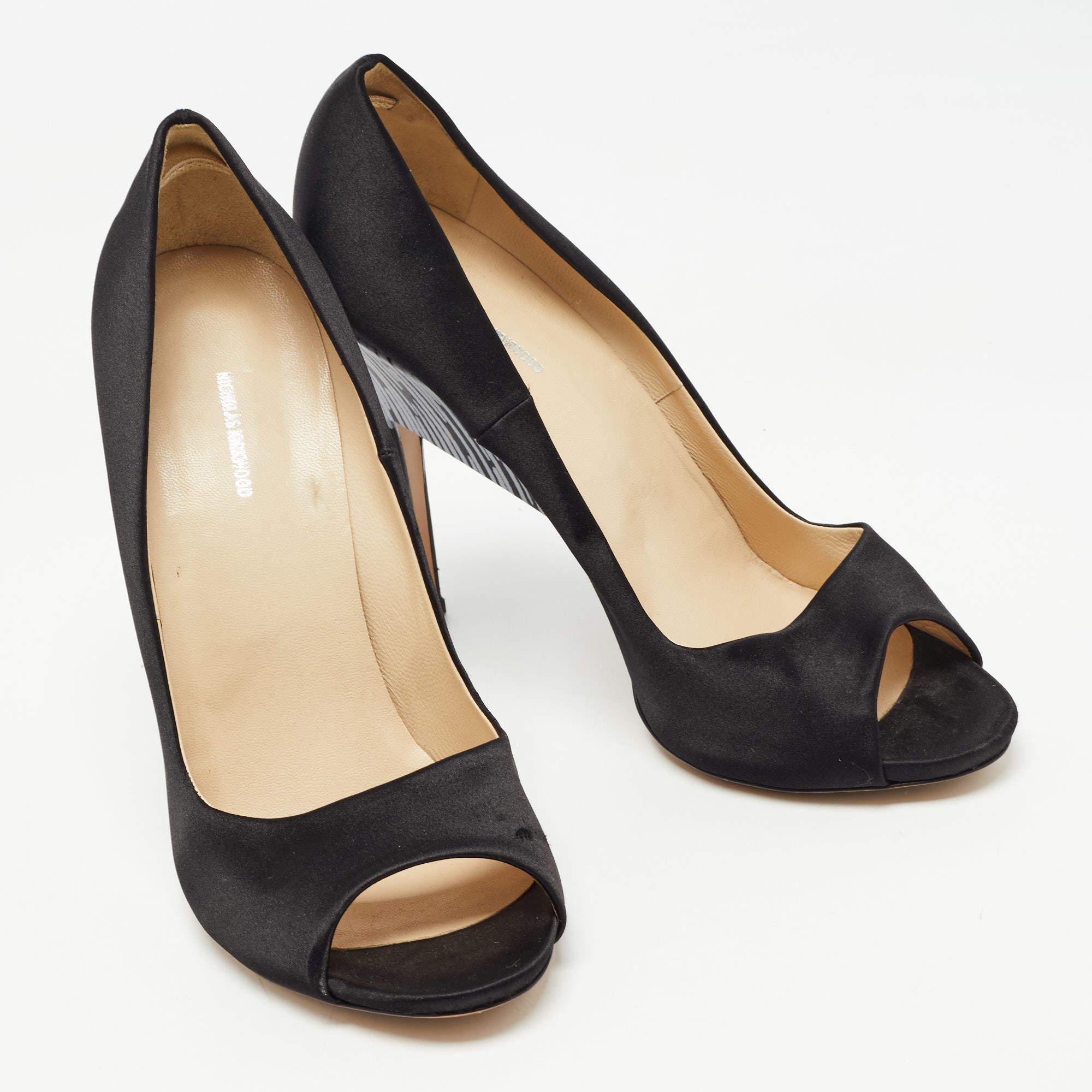 Women's Nicholas Kirkwood Black/White Satin Open Toe Pumps Size 40.5 For Sale