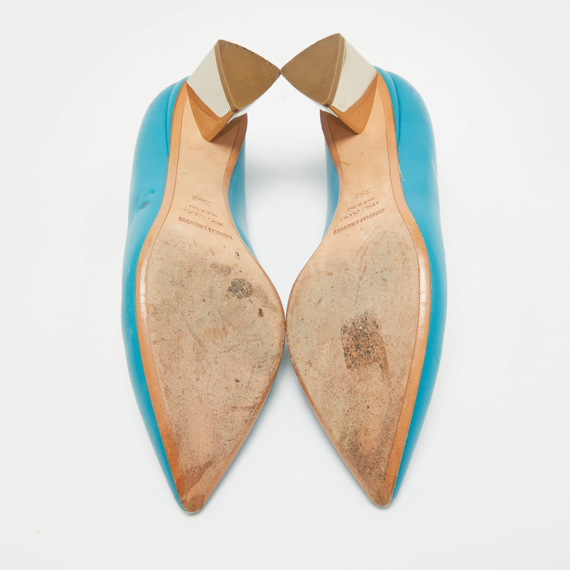Nicholas Kirkwood Pumps a punta in pelle blu misura 39,5 in vendita 1