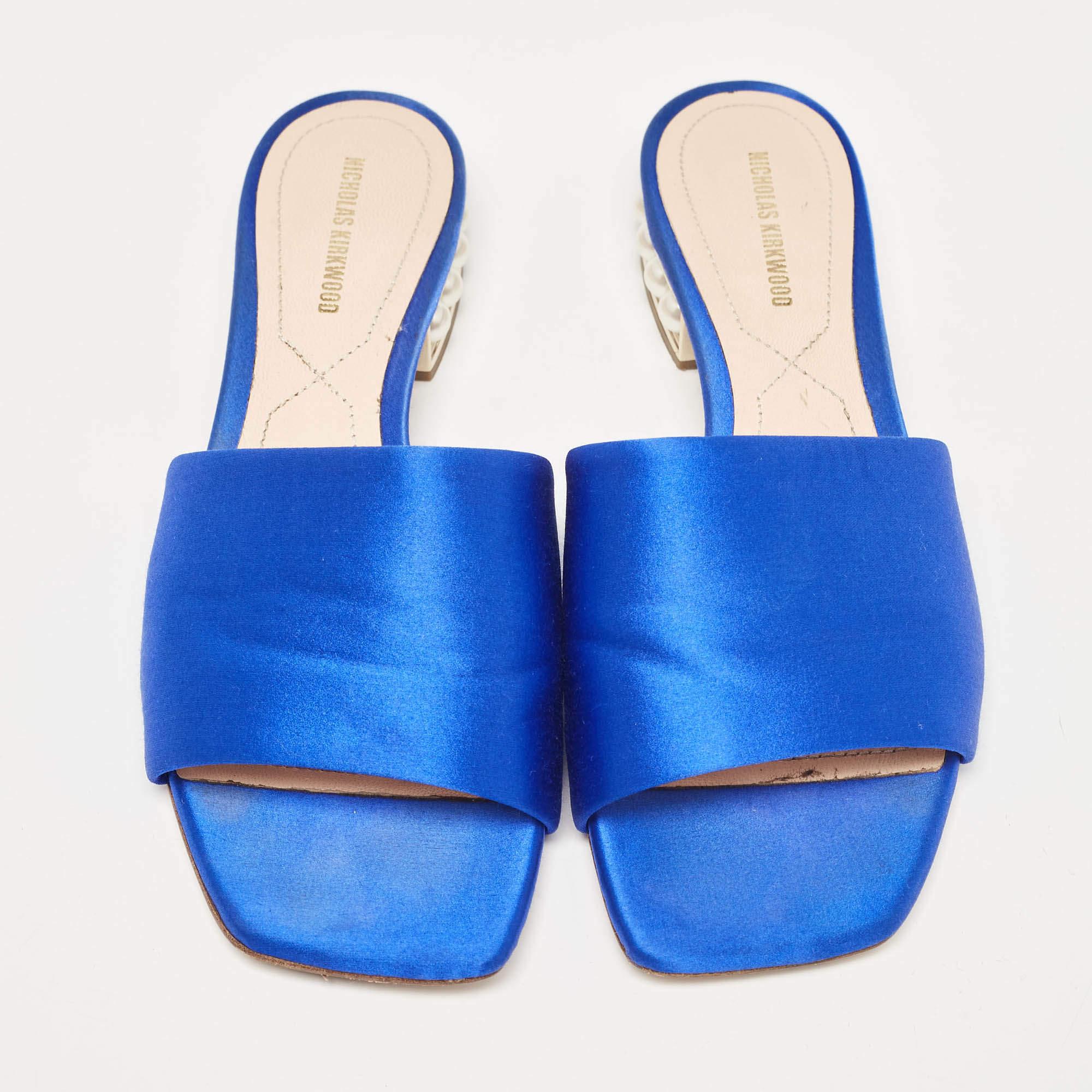 Blu Nicholas Kirkwood - Scivoli in raso blu impreziositi da cristalli - taglia 38 in vendita