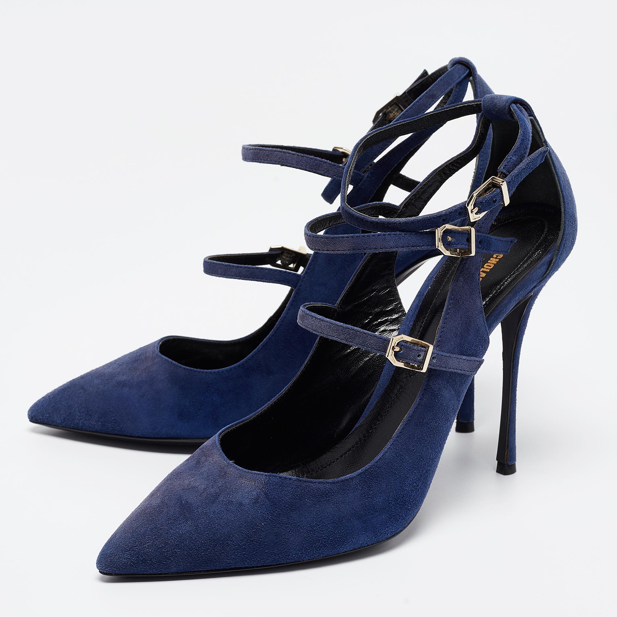 Perfectly sewn and finished to ensure an elegant look and fit, these designer shoes are a purchase you'll love flaunting. They look great on the feet.