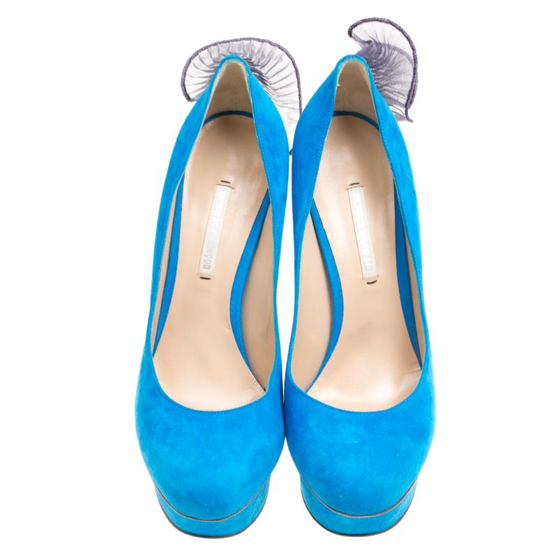 Nicholas Kirkwood Blue Suede Ruffle Trimmed Platform Pumps Size 38 In Excellent Condition In Dubai, Al Qouz 2