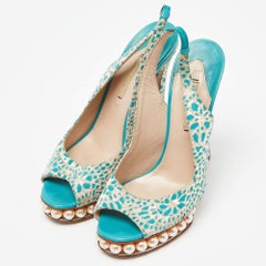 Nicholas Kirkwood Blue/White Textured Suede Pearl Slingback Sandals Size 39