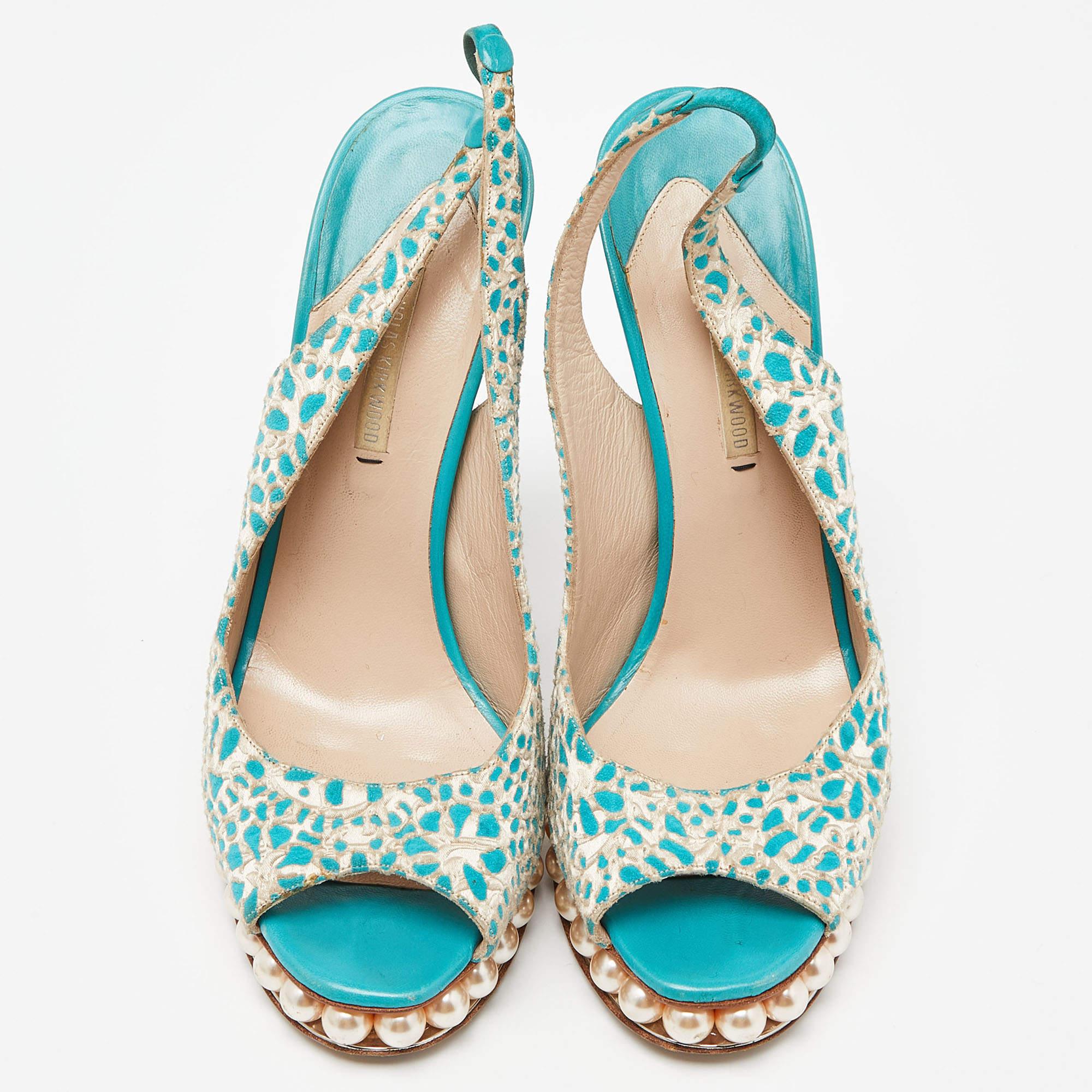 Beige Nicholas Kirkwood Blue/White Textured Suede Pearl Slingback Sandals Size 39 For Sale