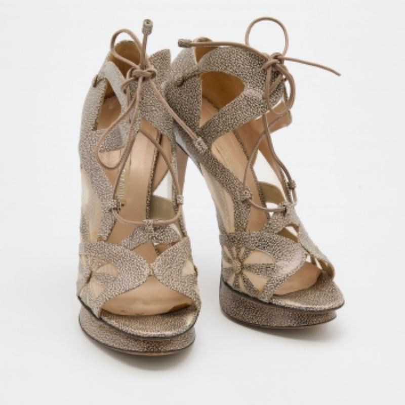Nicholas Kirkwood Marrone/Beige, pelle e rete, sandali con plateau Up & Up Taglia 37 in vendita 1