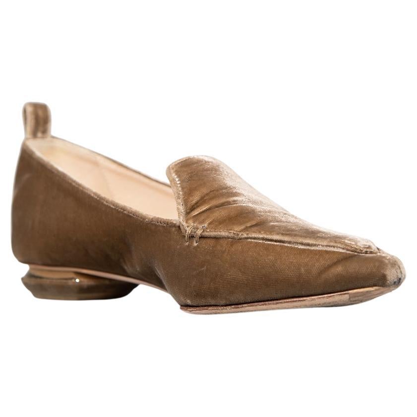 Nicholas Kirkwood Mocassini Beya in velluto marrone Taglia IT 38 in vendita