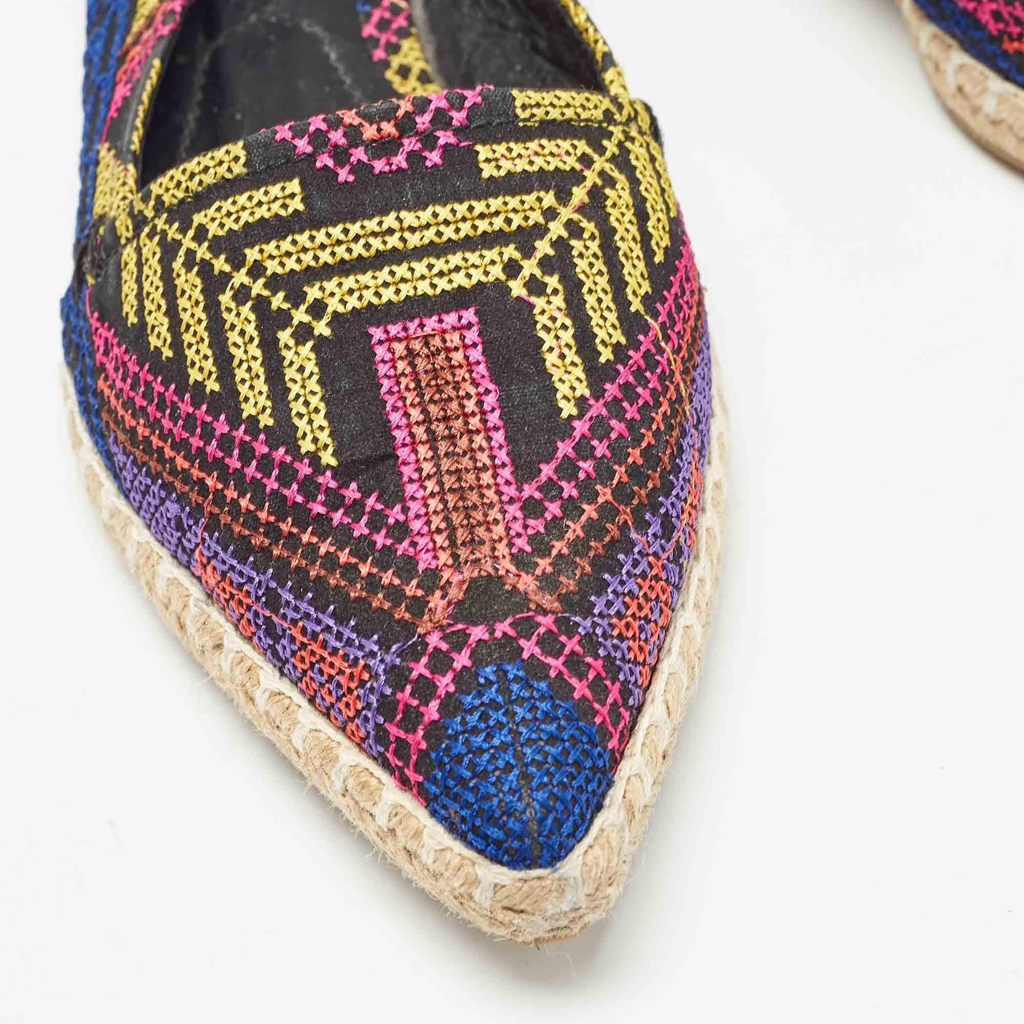 Nicholas Kirkwood Espadrilles mexicaines brodées à bout pointu, taille 37 en vente 3
