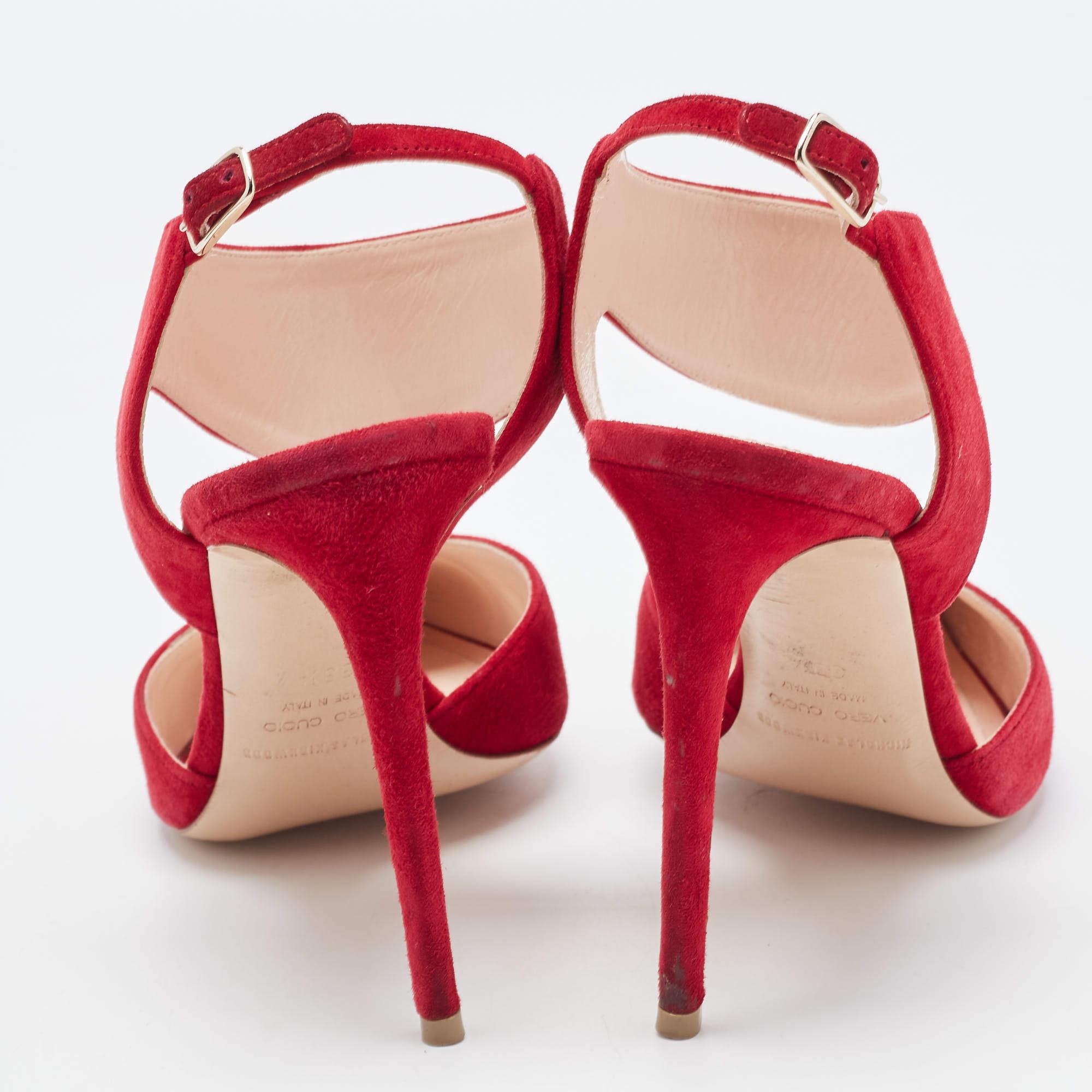 Nicholas Kirkwood Dark Pink Suede Leda Pumps Size 38.5 For Sale 1
