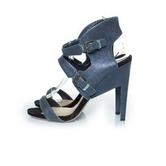 Nicholas Kirkwood, sandalias de tiras de piel gris y negra