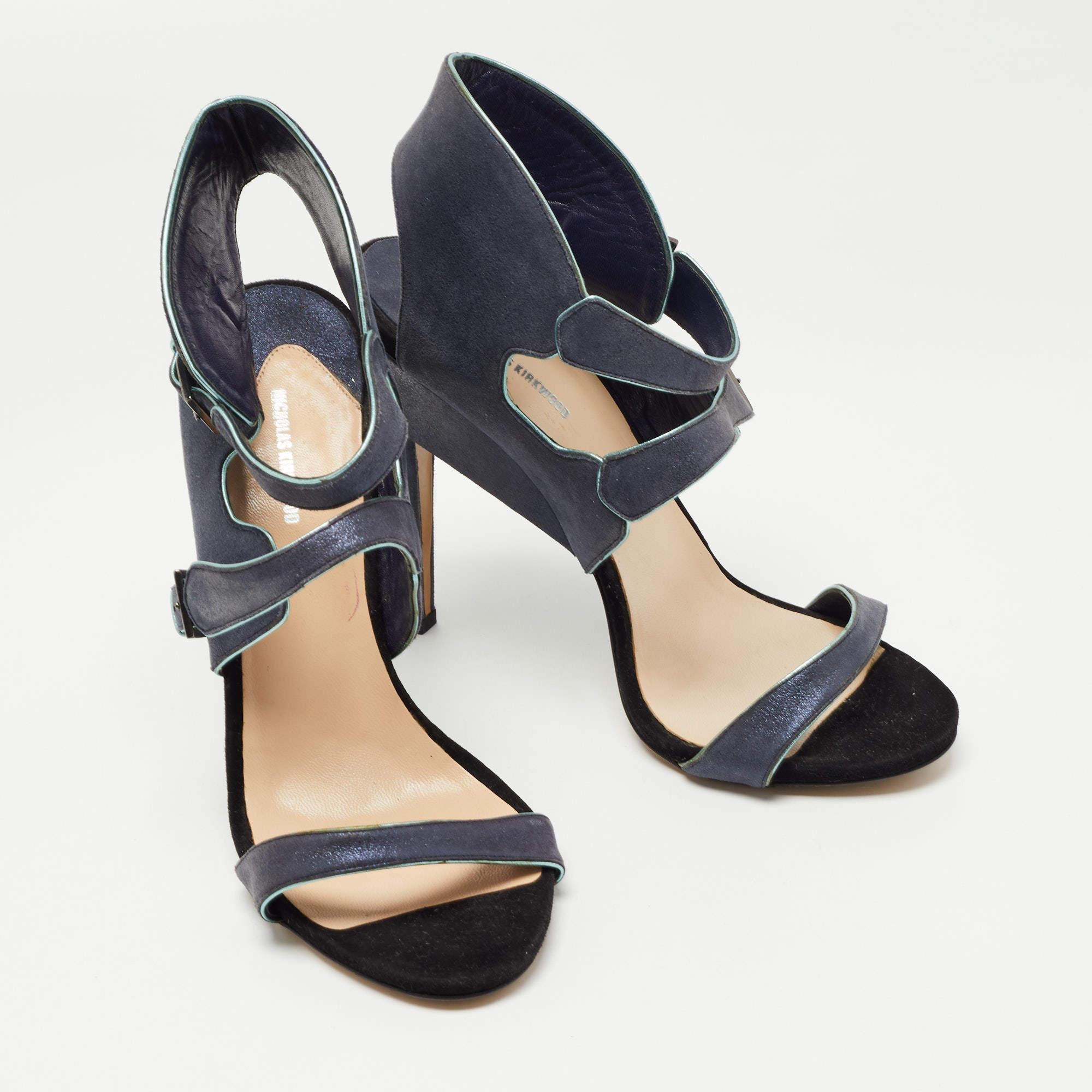 Nicholas Kirkwood Grey /Black Leather Ankle Strap Sandals Size 40 In Excellent Condition For Sale In Dubai, Al Qouz 2
