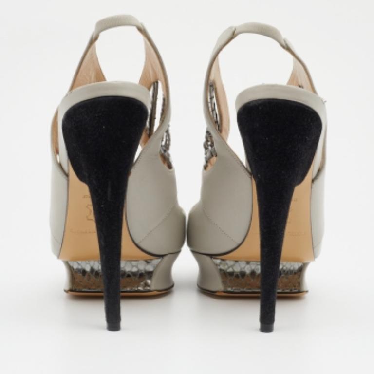 Nicholas Kirkwood Sandali con plateau in pelle e pitone grigio misura 37,5 in vendita 1