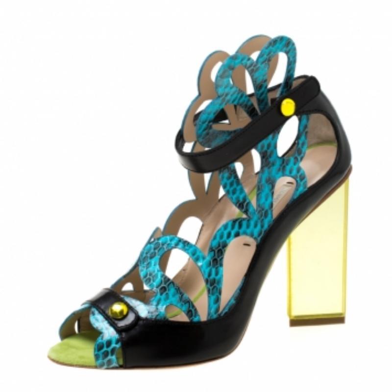 Nicholas Kirkwood Laser Cut Python Leather Mirror Block Heels Sandales Size 39 en vente 2