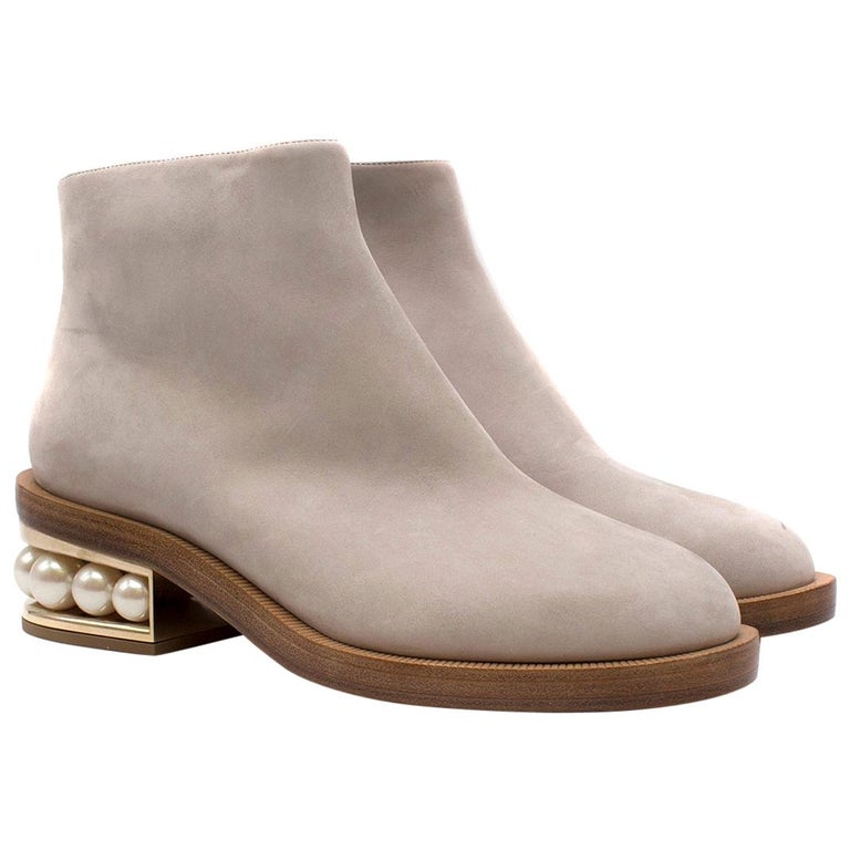 Nicholas Kirkwood Light Grey Suede Casati Pearl Ankle Boots 37 at