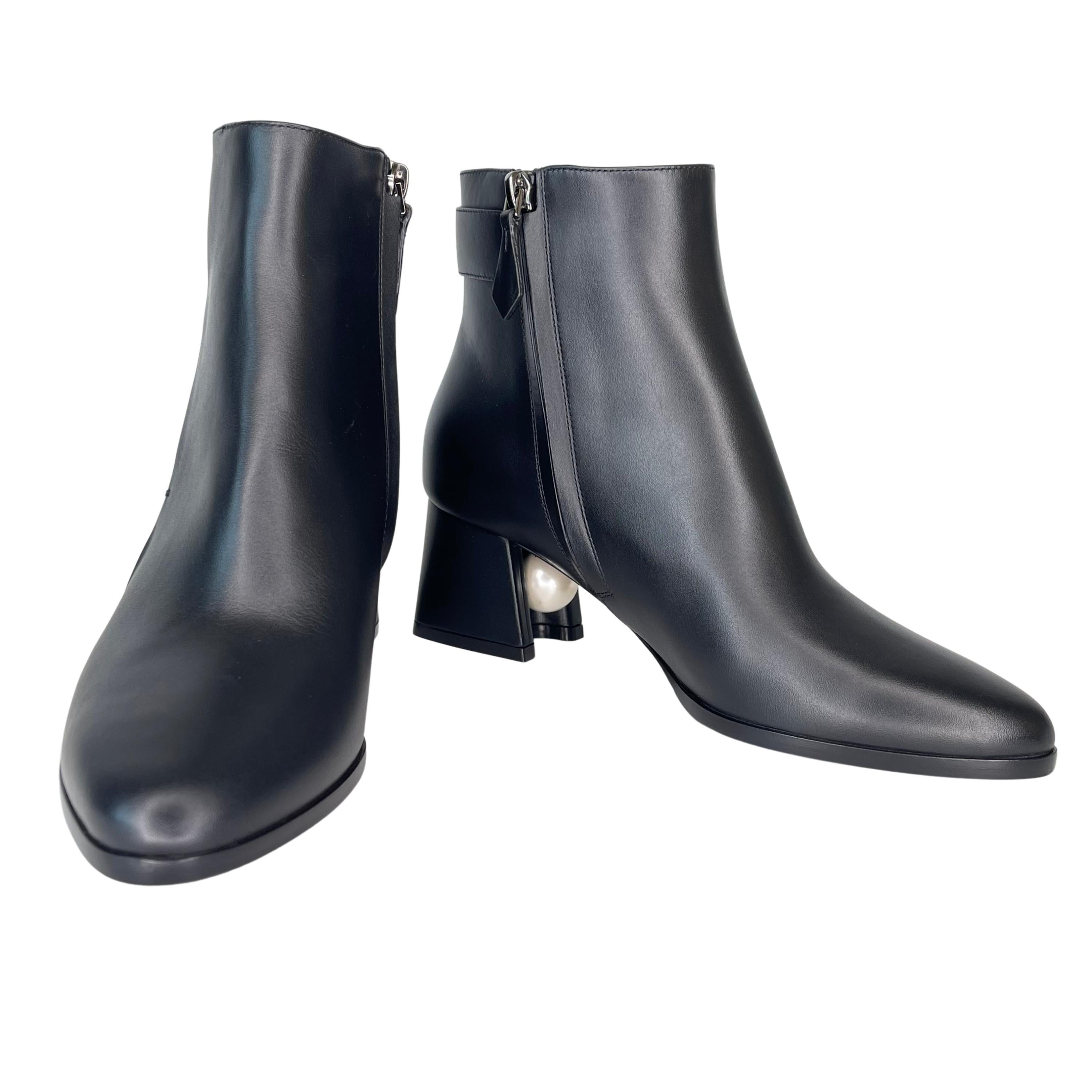 Nero Nicholas Kirkwood Miri, stivaletto in pelle nera con finte perle (36 EU) in vendita