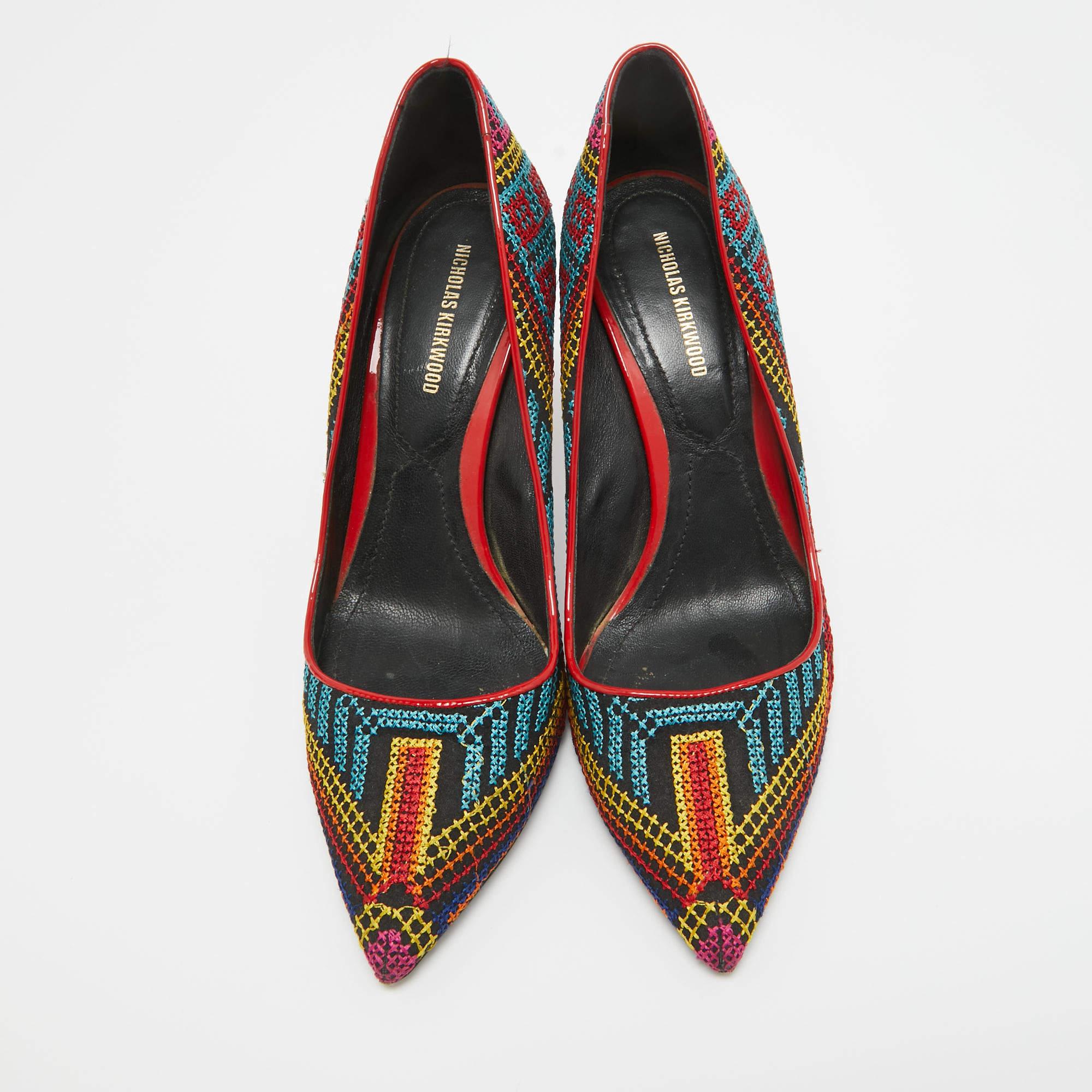 Noir Nicholas Kirkwood escarpins à bout pointu en tissu mexicain multicolore taille 37 en vente