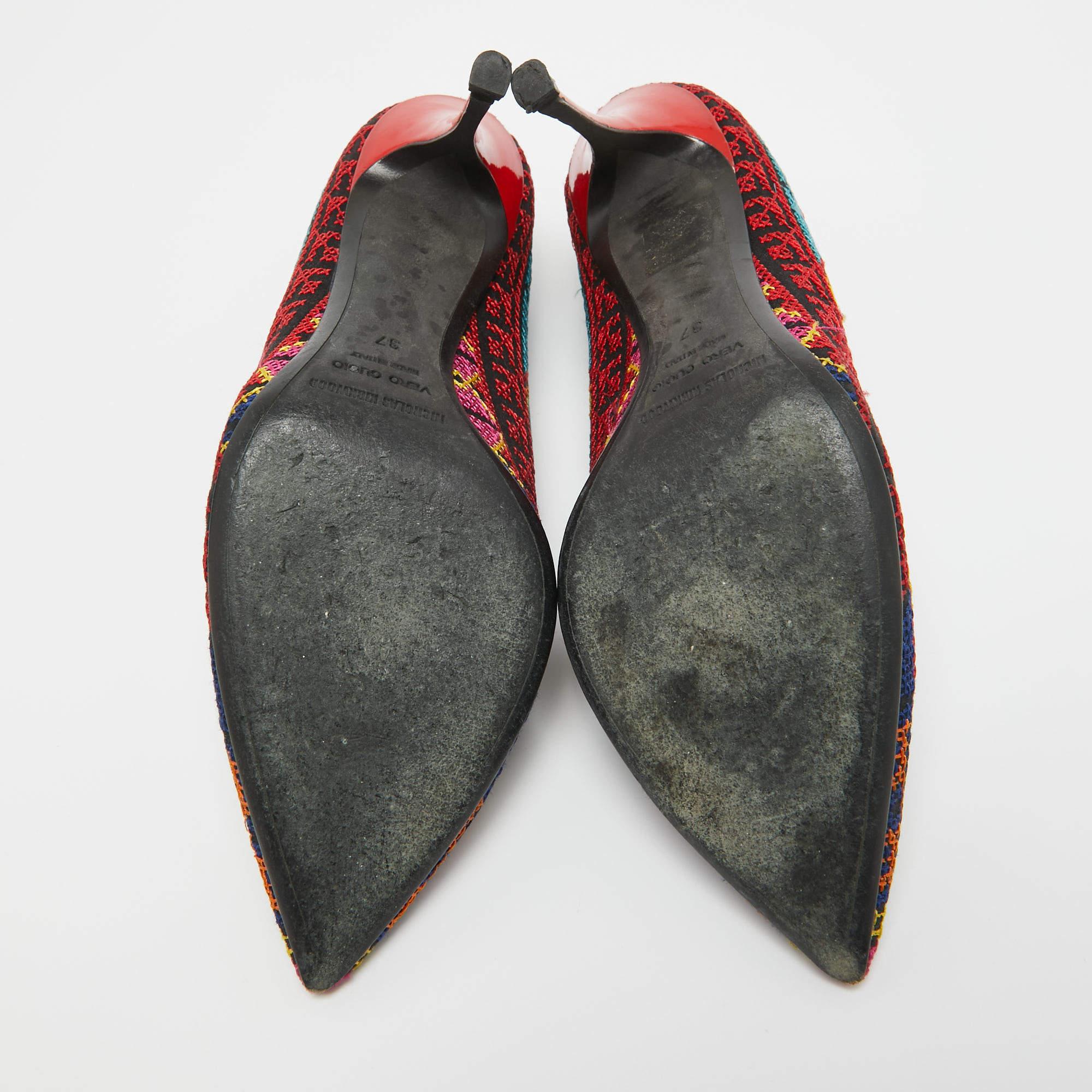 Nicholas Kirkwood escarpins à bout pointu en tissu mexicain multicolore taille 37 en vente 1