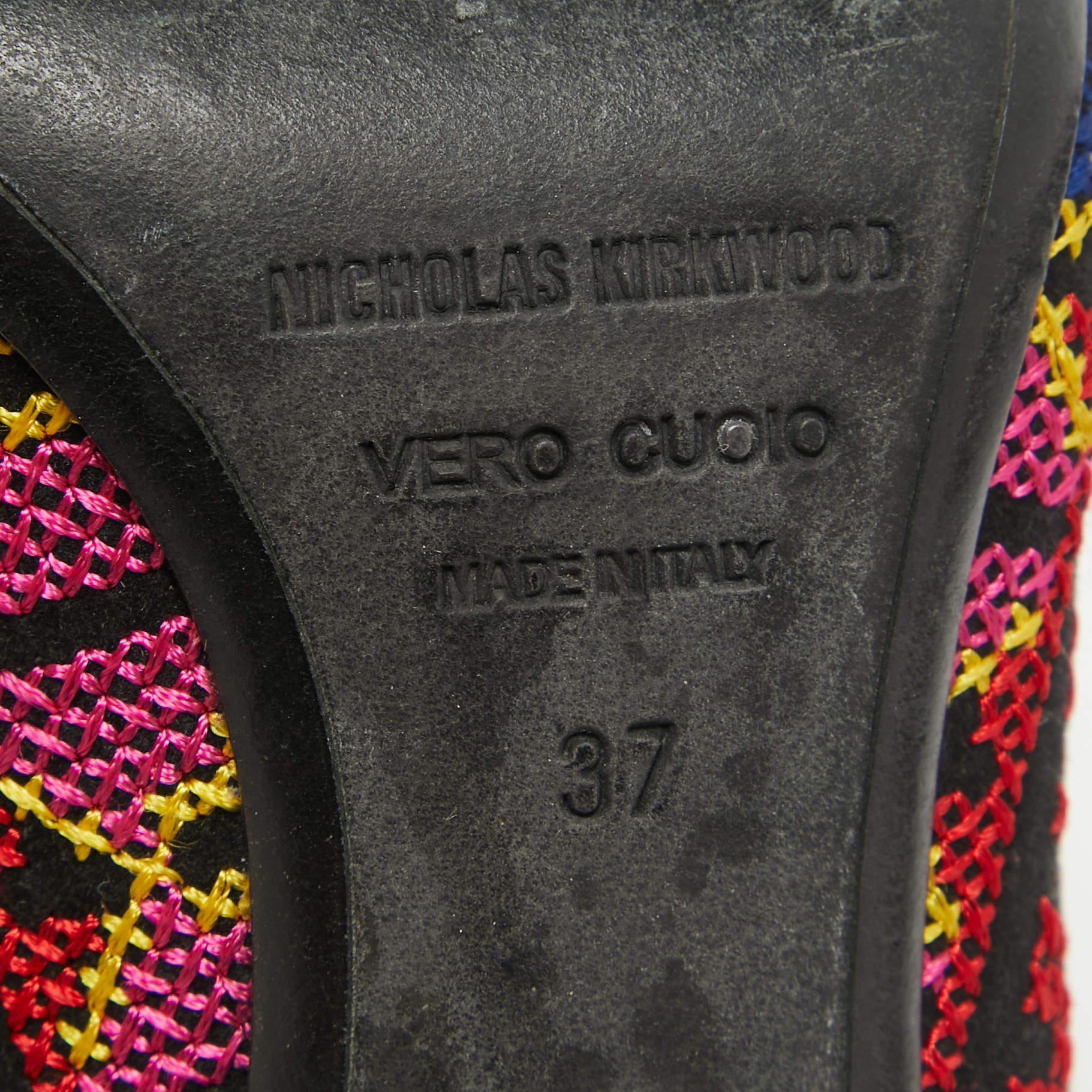 Nicholas Kirkwood escarpins à bout pointu en tissu mexicain multicolore taille 37 en vente 3