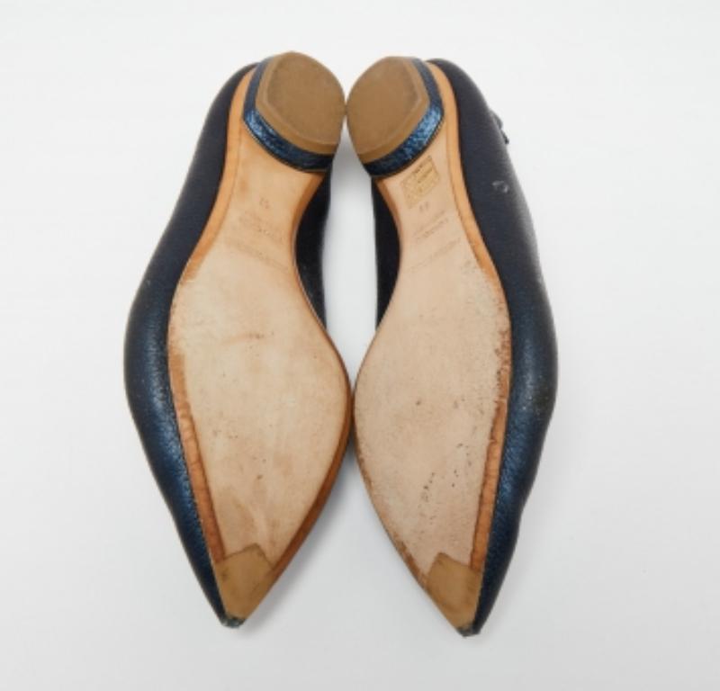 Nicholas Kirkwood Mocassini a punta Beya in pelle blu navy taglia 41 in vendita 3
