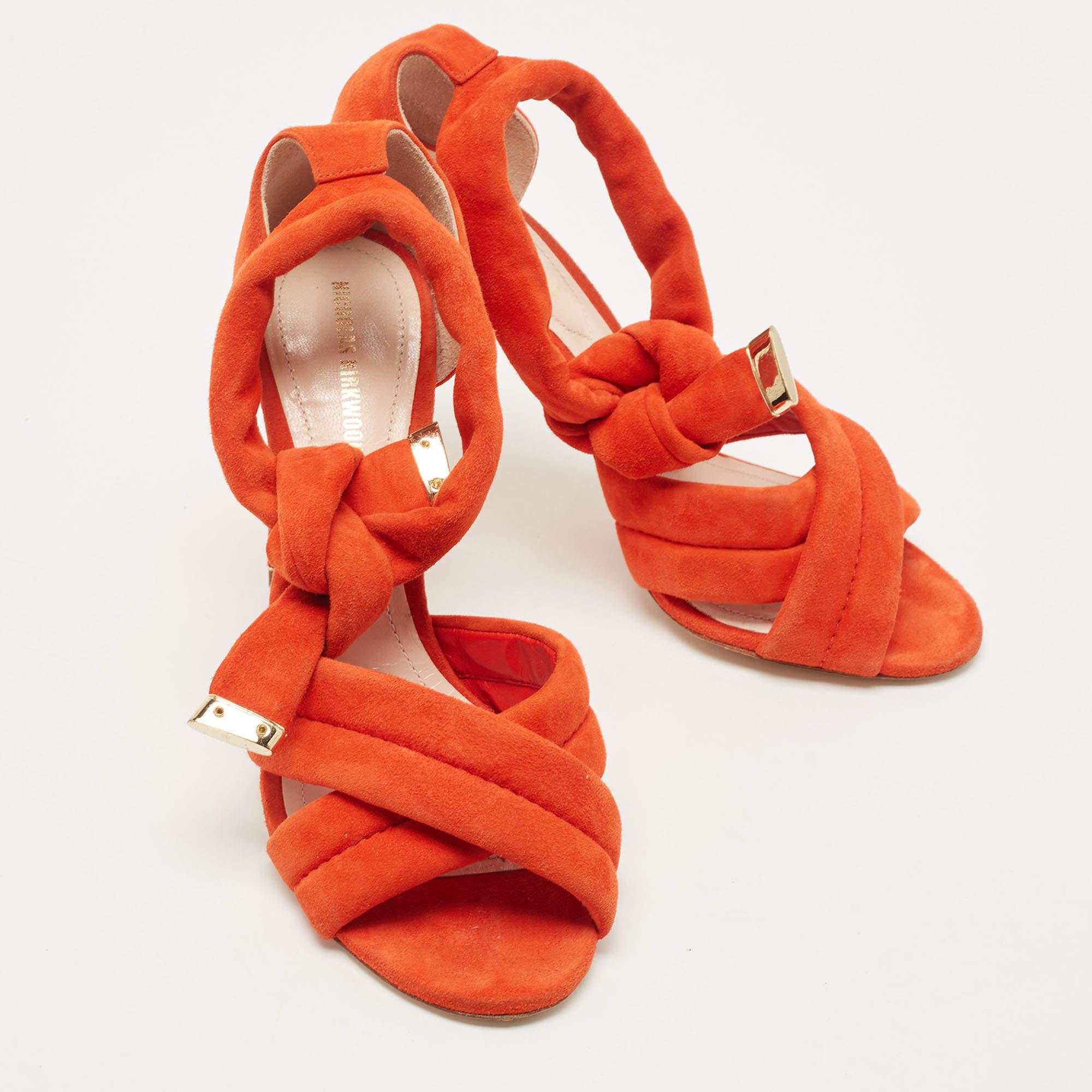 Nicholas Kirkwood Sandali Ziggy in pelle scamosciata arancione misura 37,5 In condizioni buone in vendita a Dubai, Al Qouz 2