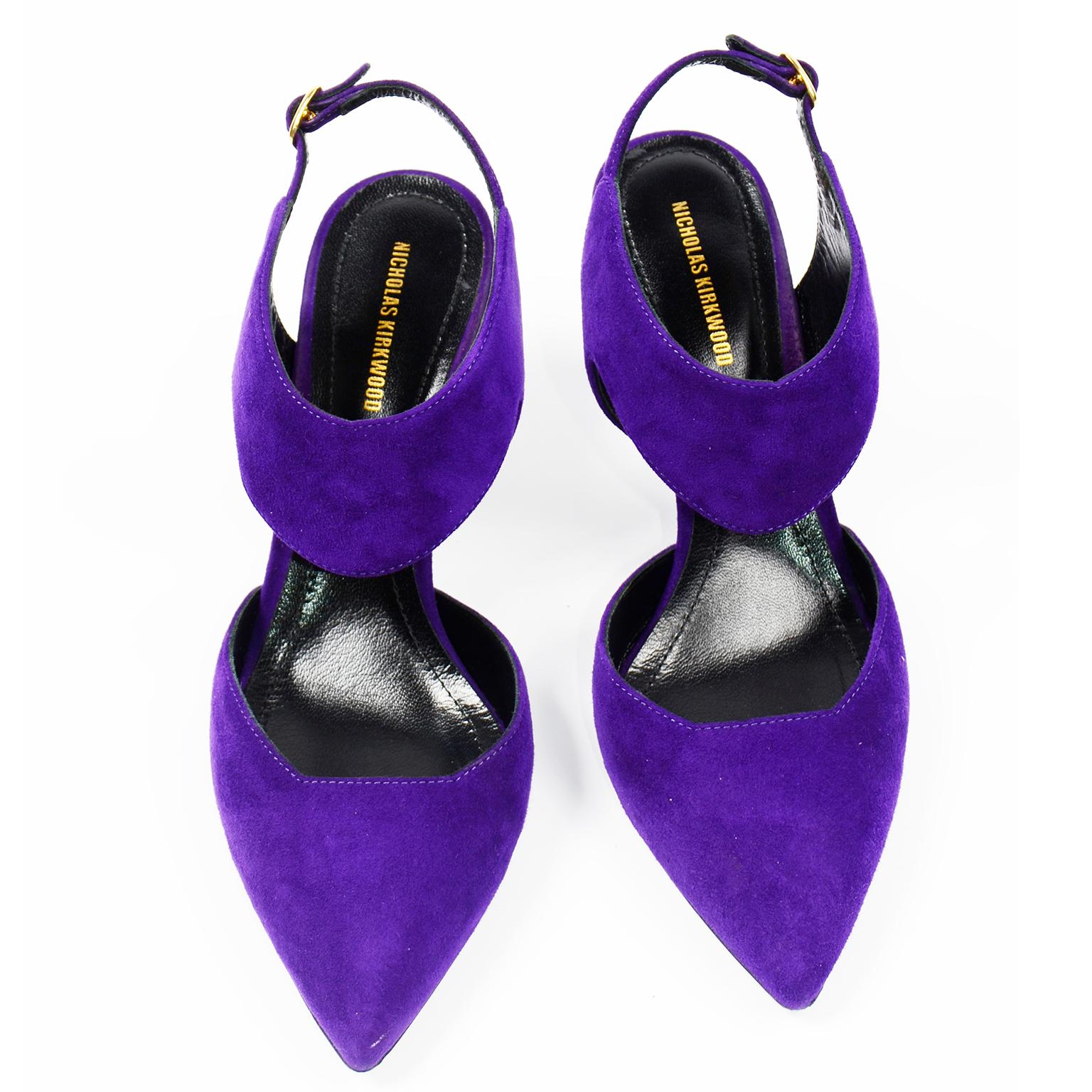 Violet Nicholas Kirkwood Chaussures à bout pointu en daim violet avec talons en vente