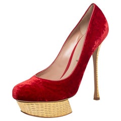 Nicholas Kirkwood Red/Gold Velvet Platform Pumps Size 40.5