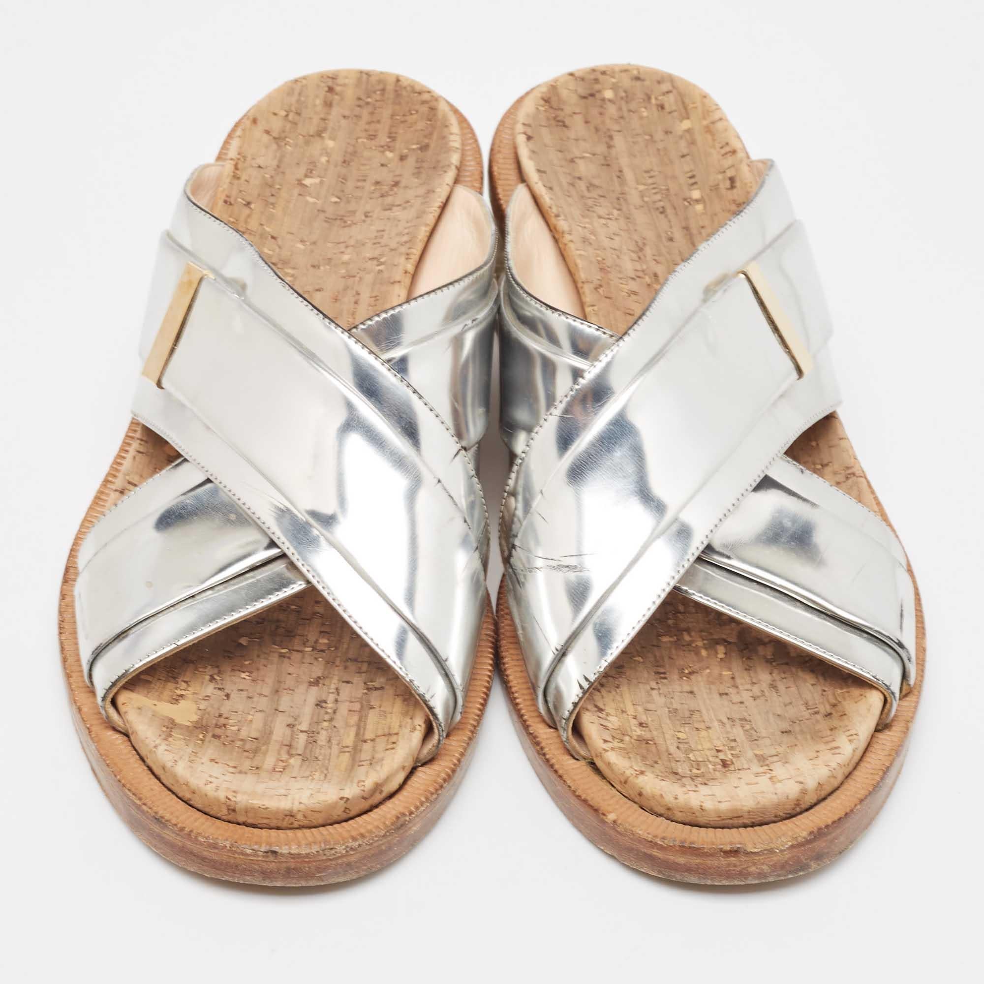 Brown Nicholas Kirkwood Silver Leather Faux Pearl Heel Slide Sandals Size 39 For Sale