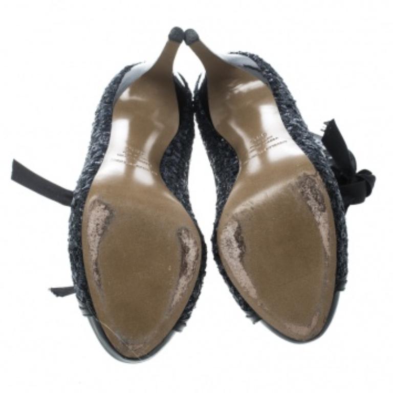 Nicholas Kirkwood Bottines bicolores à paillettes et à bout ouvert en maille, taille 38,5 en vente 2