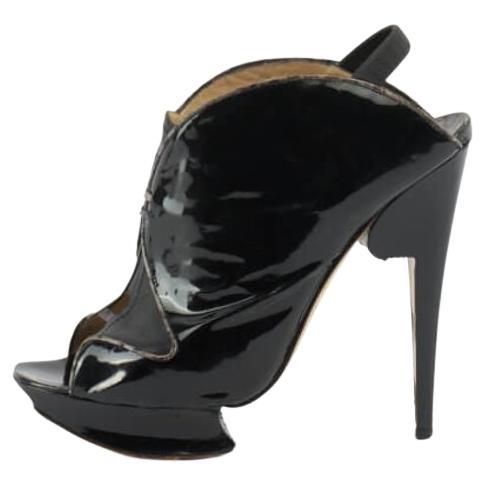 Nicholas Kirkwood Women's Black Patent Leather Peep-Toe Slingback Platform Heels For Sale