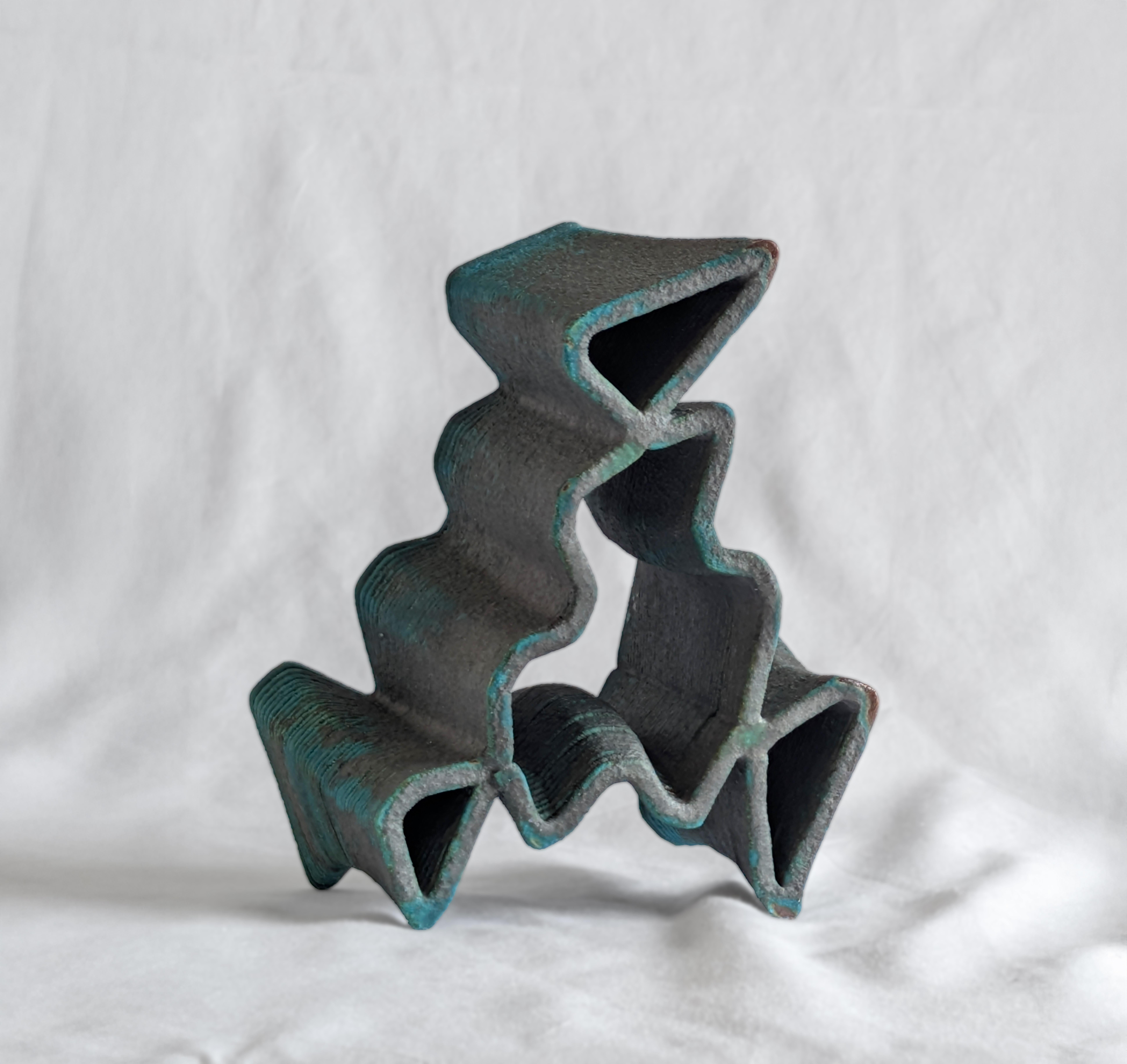 Nicholas LiCausi Abstract Sculpture - connector CNR