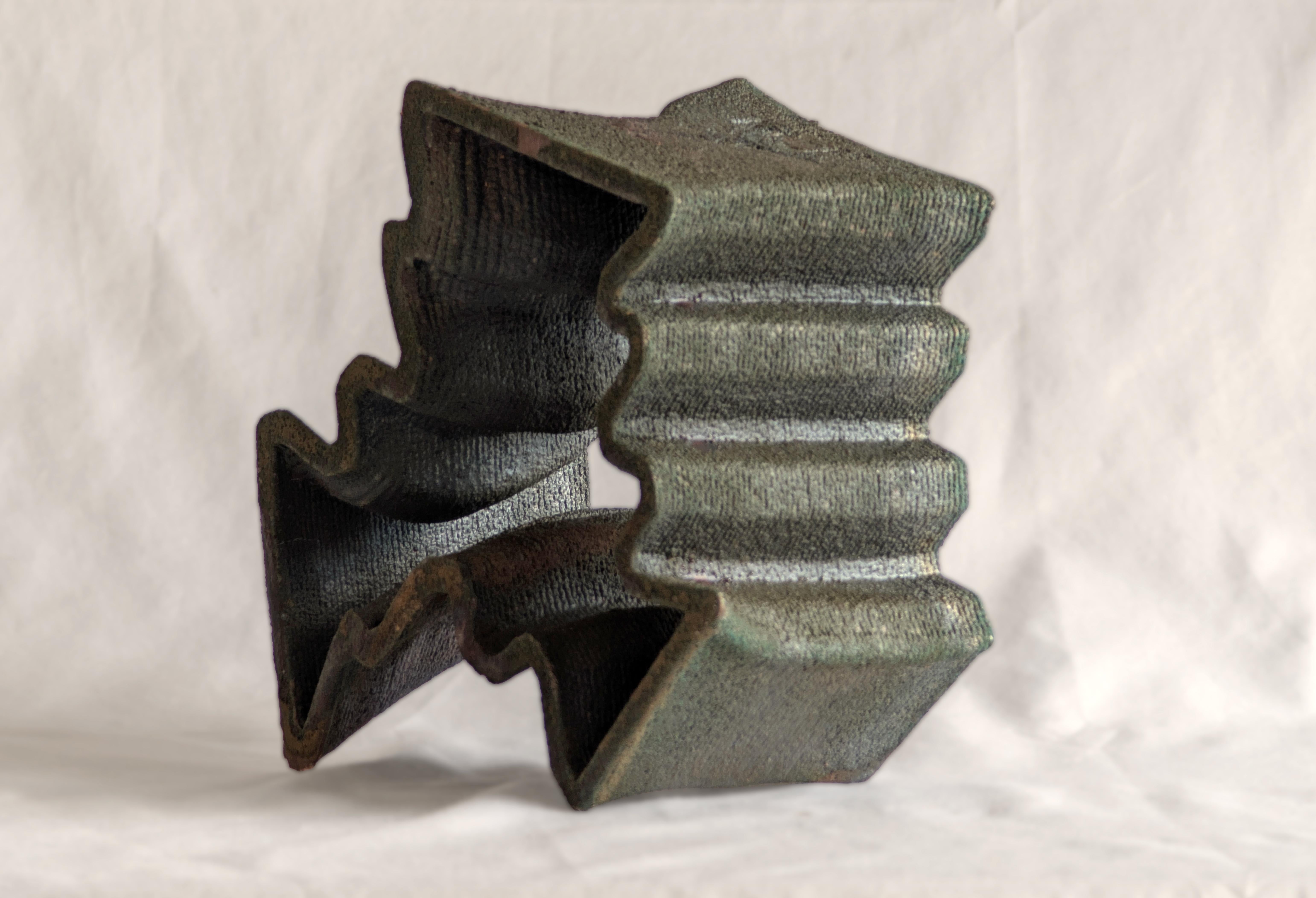 Nicholas LiCausi Abstract Sculpture - connector LMP
