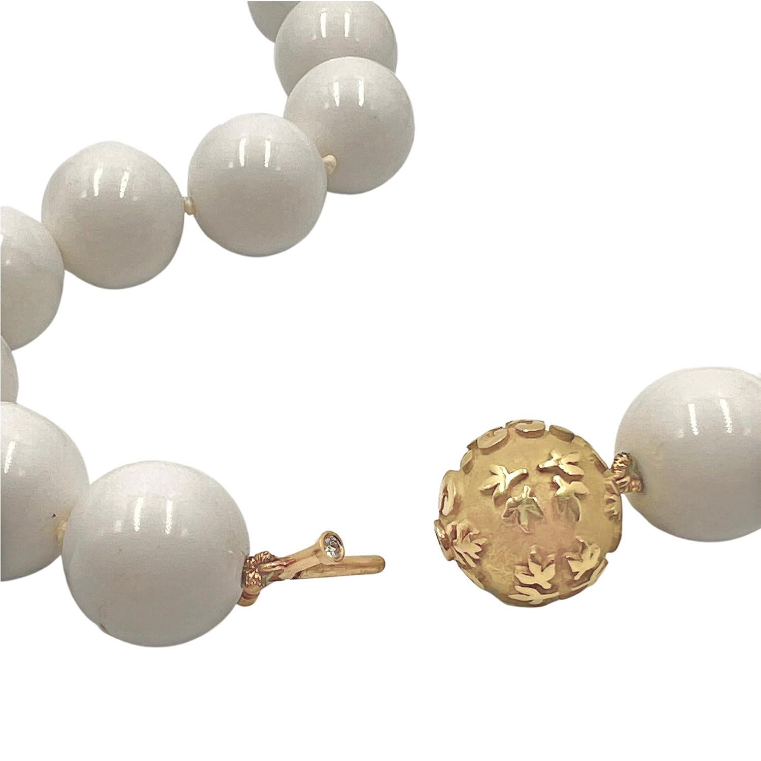 Nicholas Varney Cocholong Perlenkette aus 18 Karat Gelbgold (Moderne)