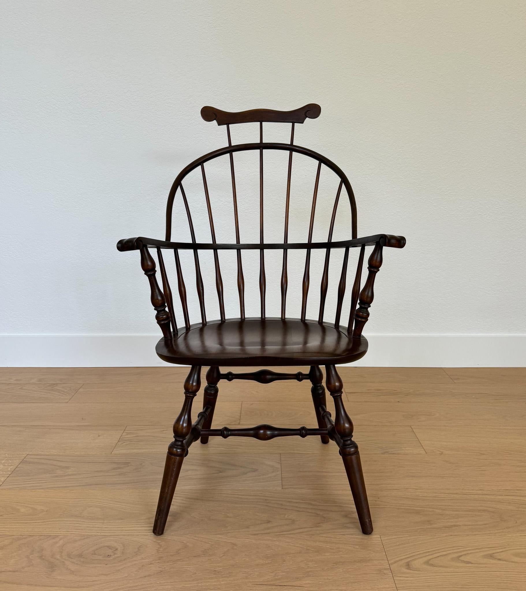 Nichols & Stone American Comb Back Windsor Chair, United States, 20th Century 4