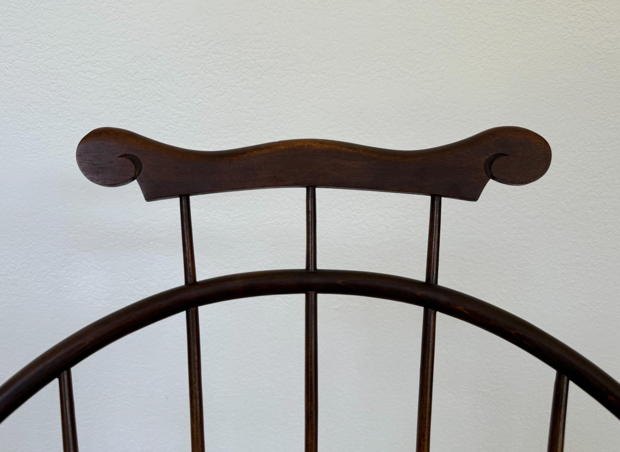 Nichols & Stone American Comb Back Windsor Chair, United States, 20th Century 5