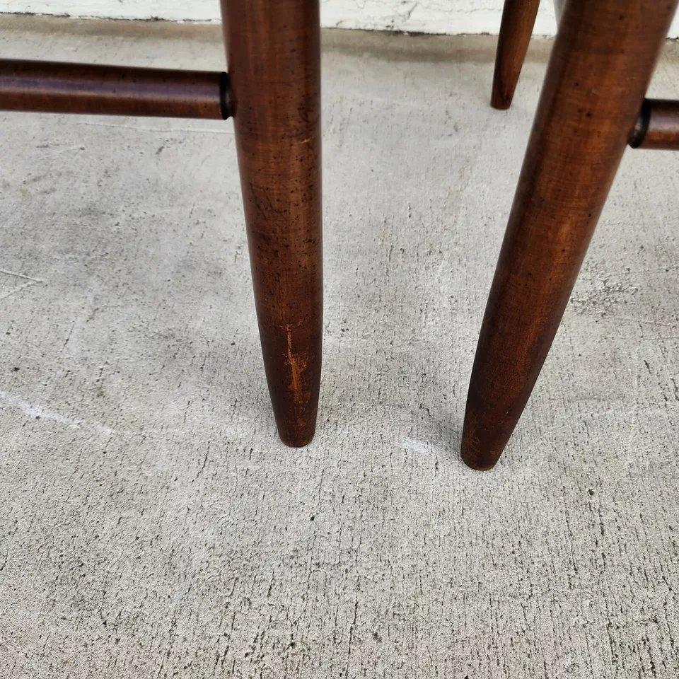 Coppia di poltrone Shakers di Nichols & Stone in vendita 10