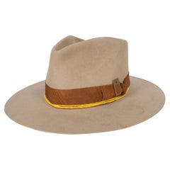 NICK FOUGUET cappello Fedora DISTRESSED in feltro beige pietra 56