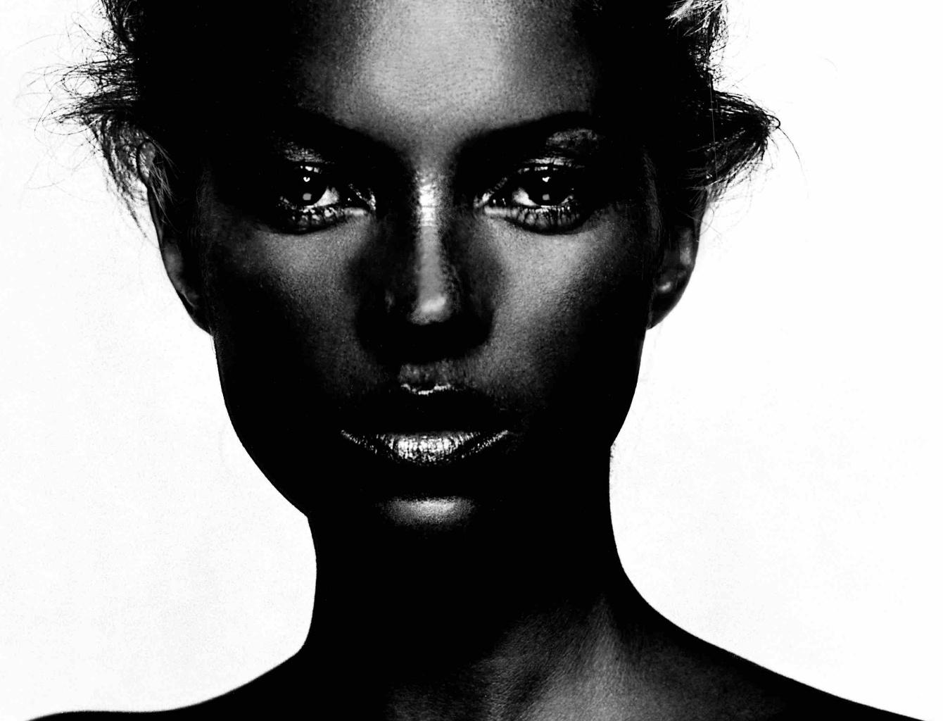 kate black model