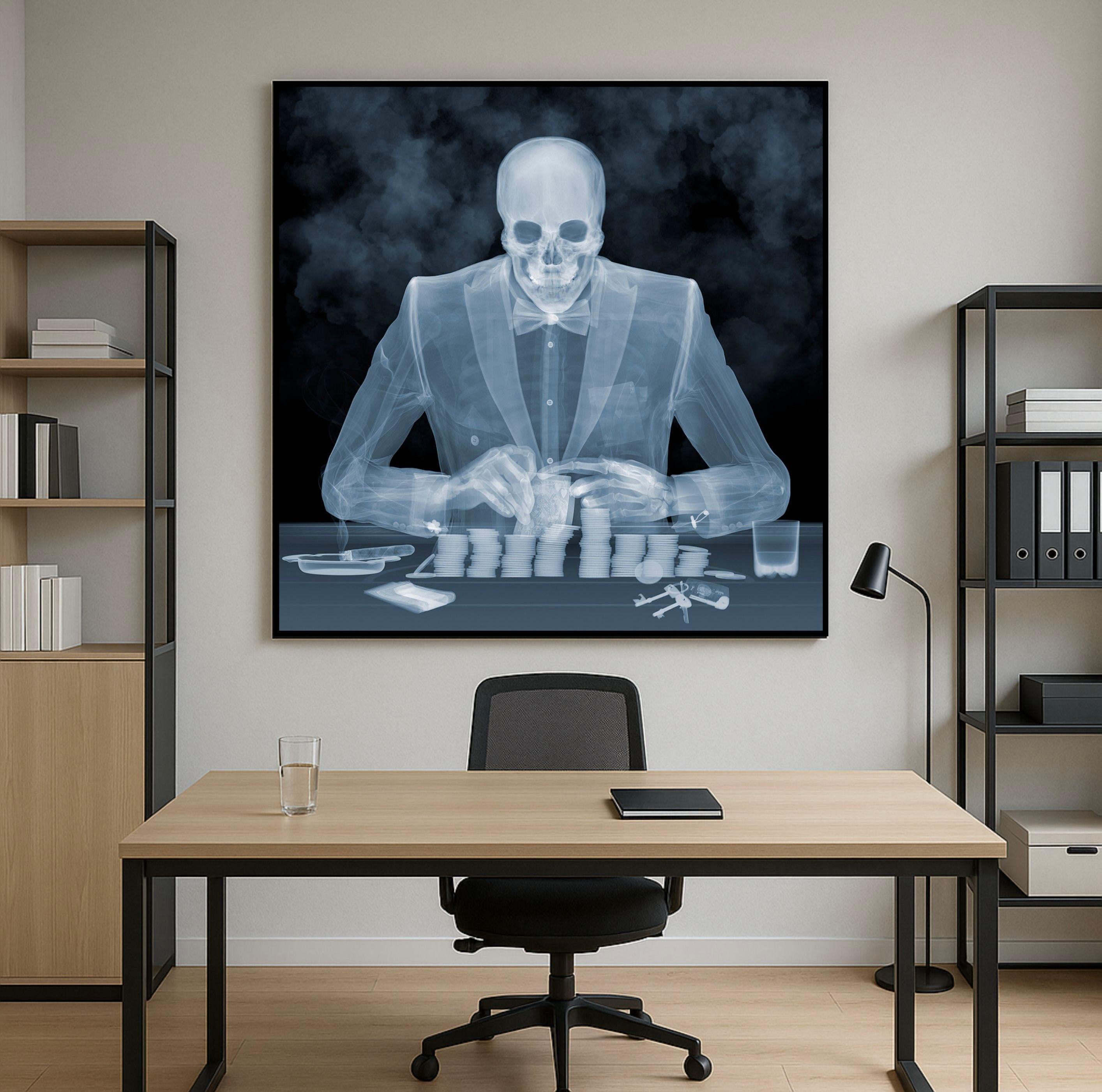 Black Jack (Zeitgenössisch), Photograph, von Nick Veasey