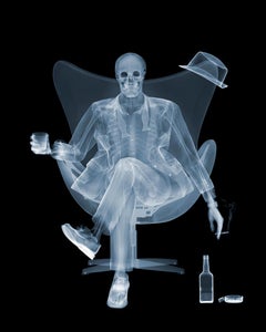 Fotografia contemporanea ai raggi X - Nick Veasey - Scheletro, bevanda
