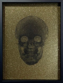 Crystal Skull (Black on gold)