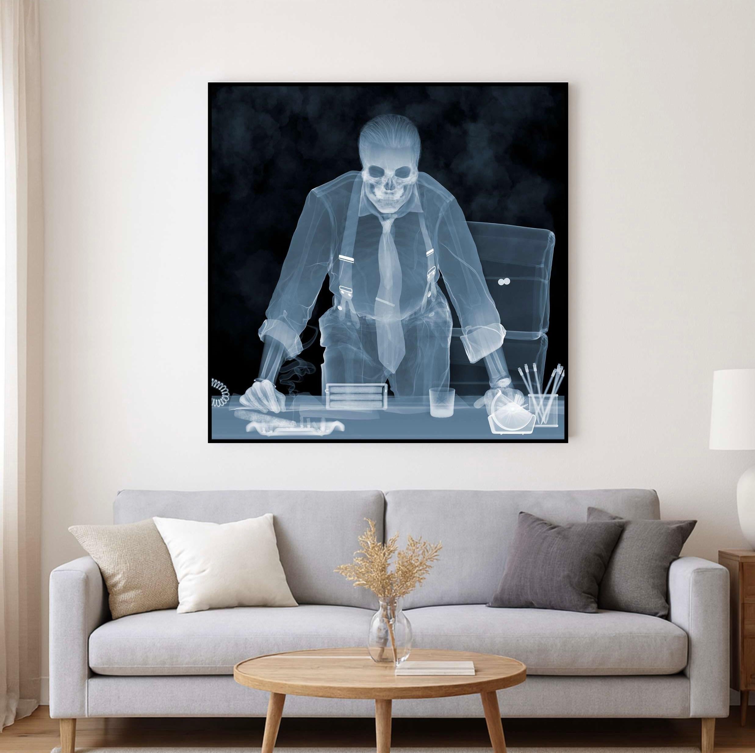 La codicia es buena - Photograph Contemporáneo de Nick Veasey